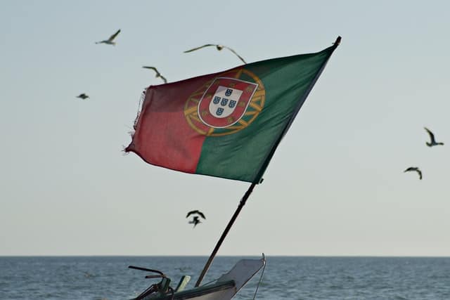 pedro-santos-dVtLtQ9RSGc-unsplash-changes-in-golden-visa-plan-in-portugal-2021